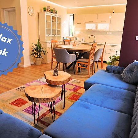 Central Single House With Parking-Top Location! Novalja Ngoại thất bức ảnh