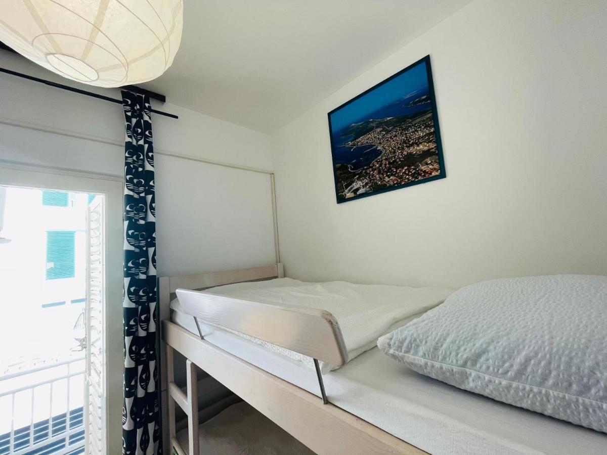 Central Single House With Parking-Top Location! Novalja Ngoại thất bức ảnh