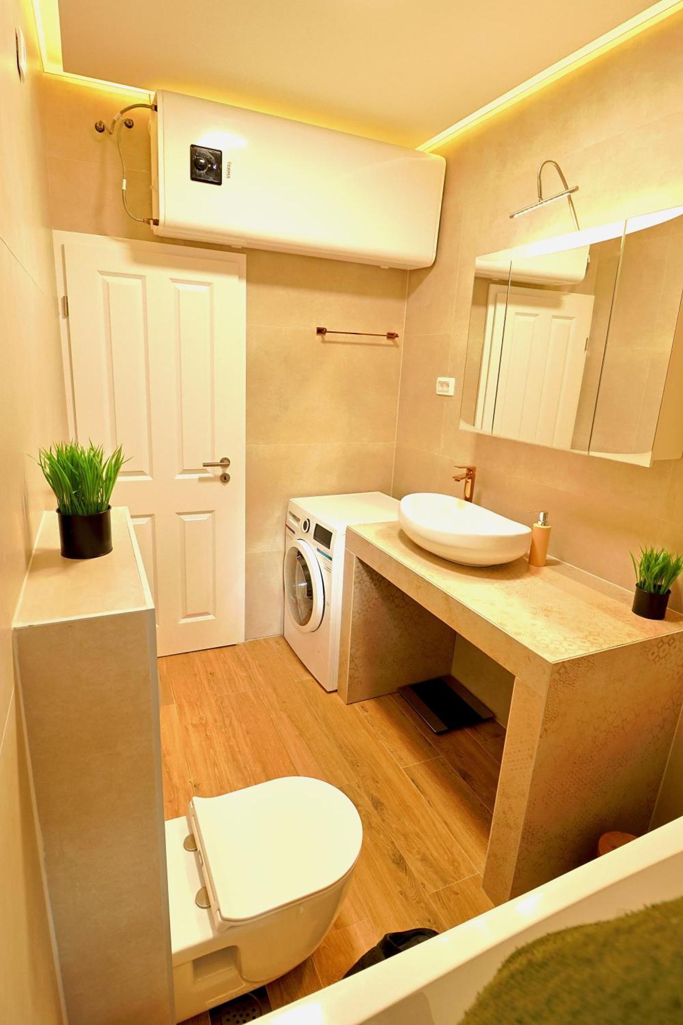 Central Single House With Parking-Top Location! Novalja Ngoại thất bức ảnh